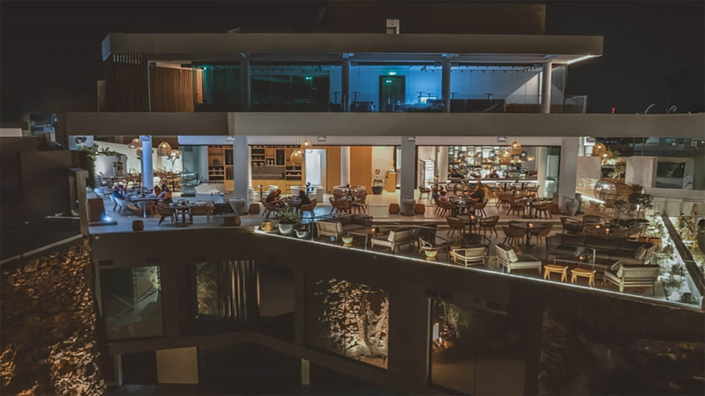 4-Bedroom Beach Resort Villa (Sleeps Up To 8) Protaras #035