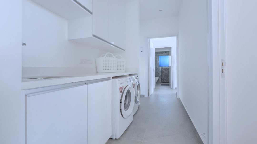 3-Bedroom Deluxe Villa (Sleeps Up To 8) Kapparis #034