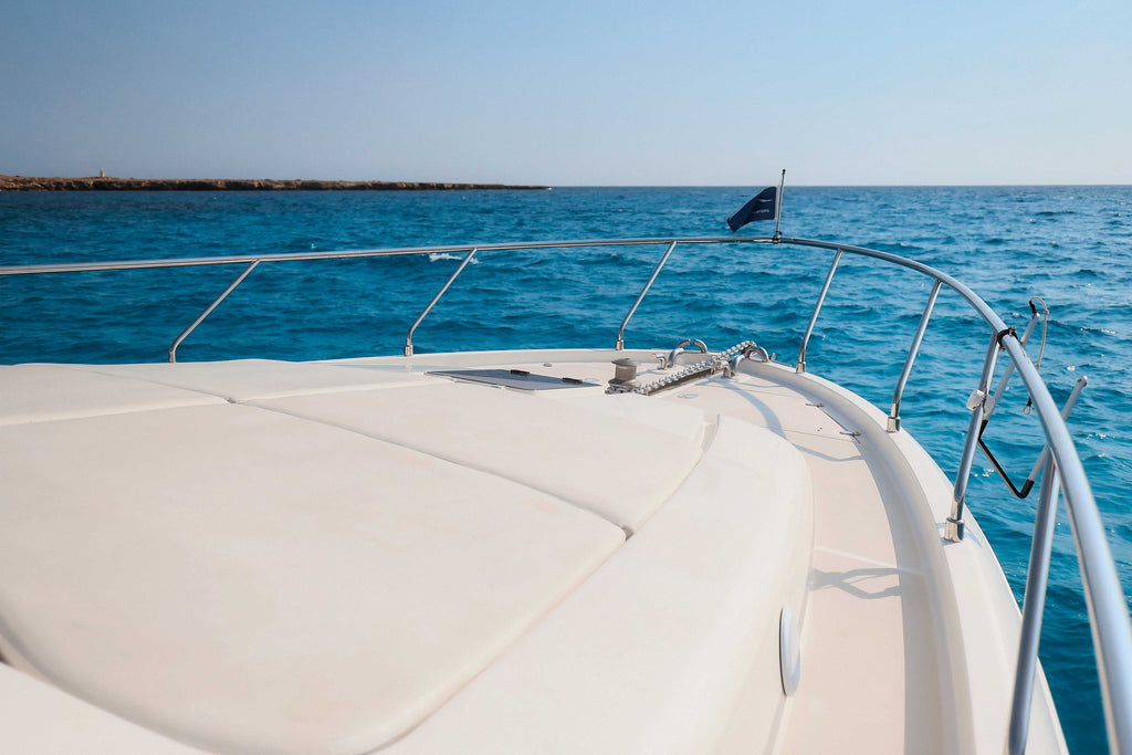 Ferretti 592 - 25 Person Capacity