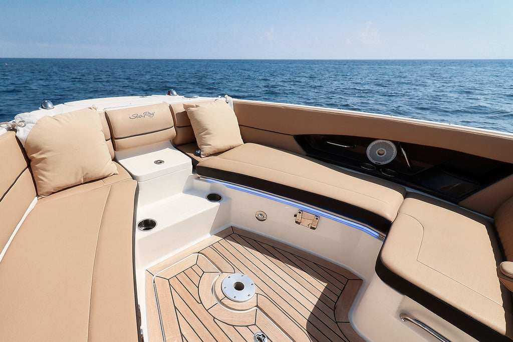 Sea Ray 350 SLX - 16 Person Capacity