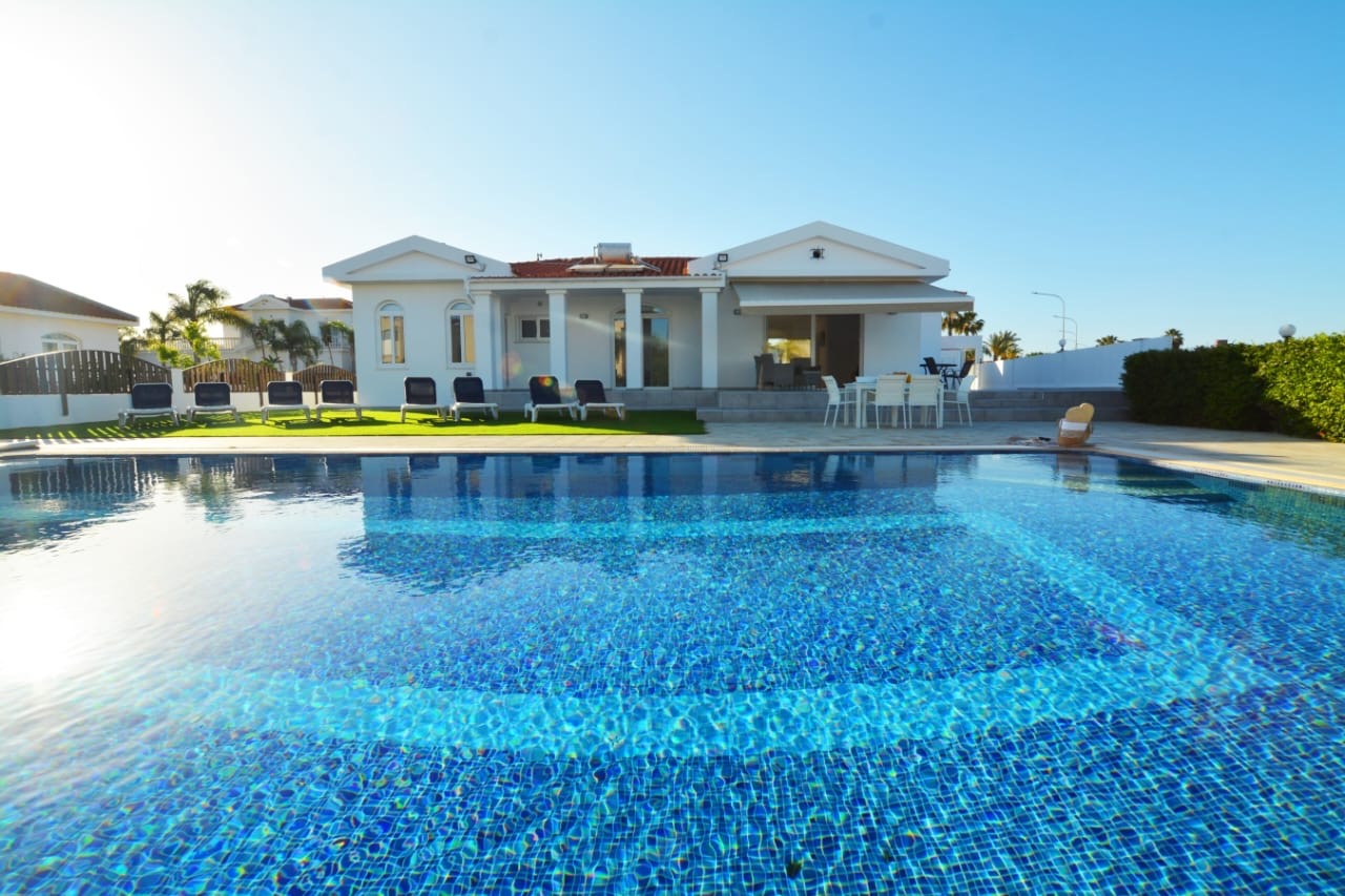 4-Bedroom Aqua Villa Ayia Thekla #016