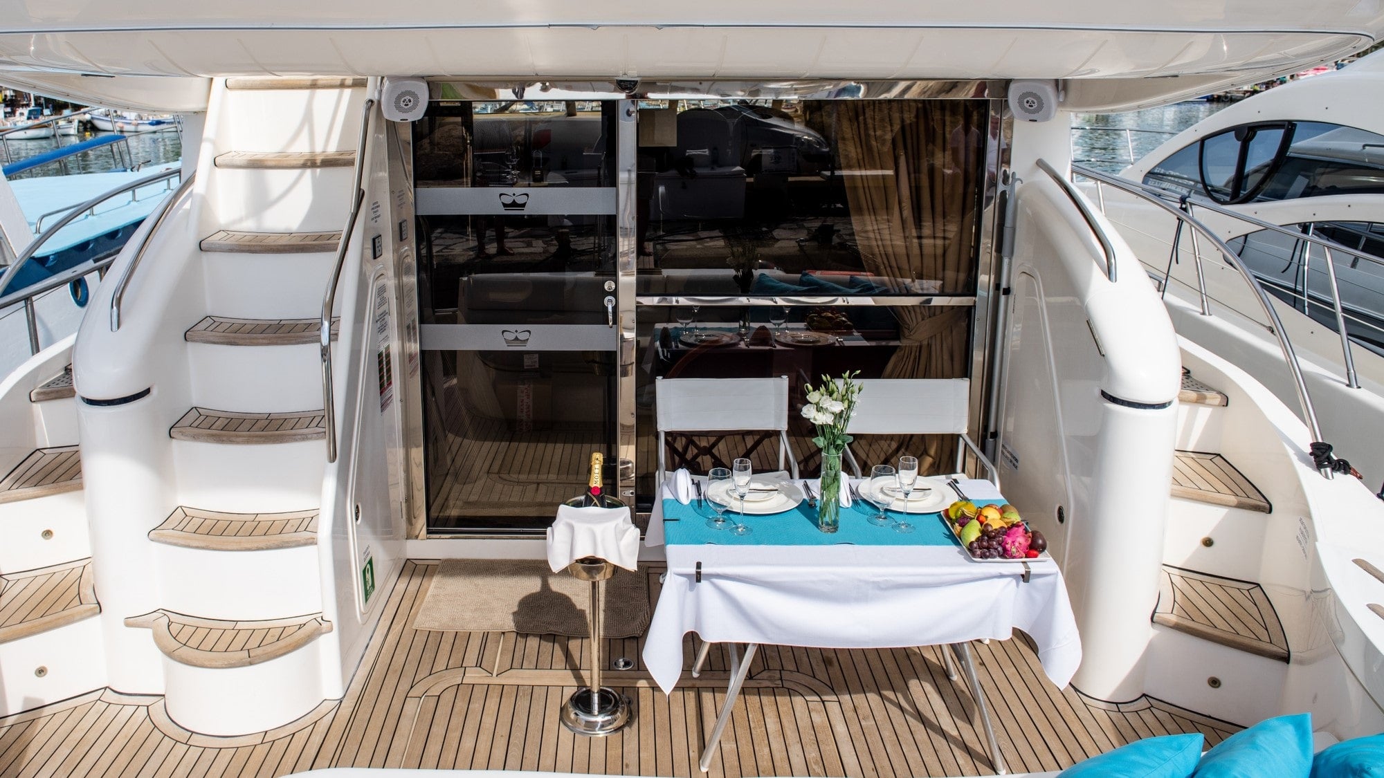 Princess 61 - 25 Person Capacity