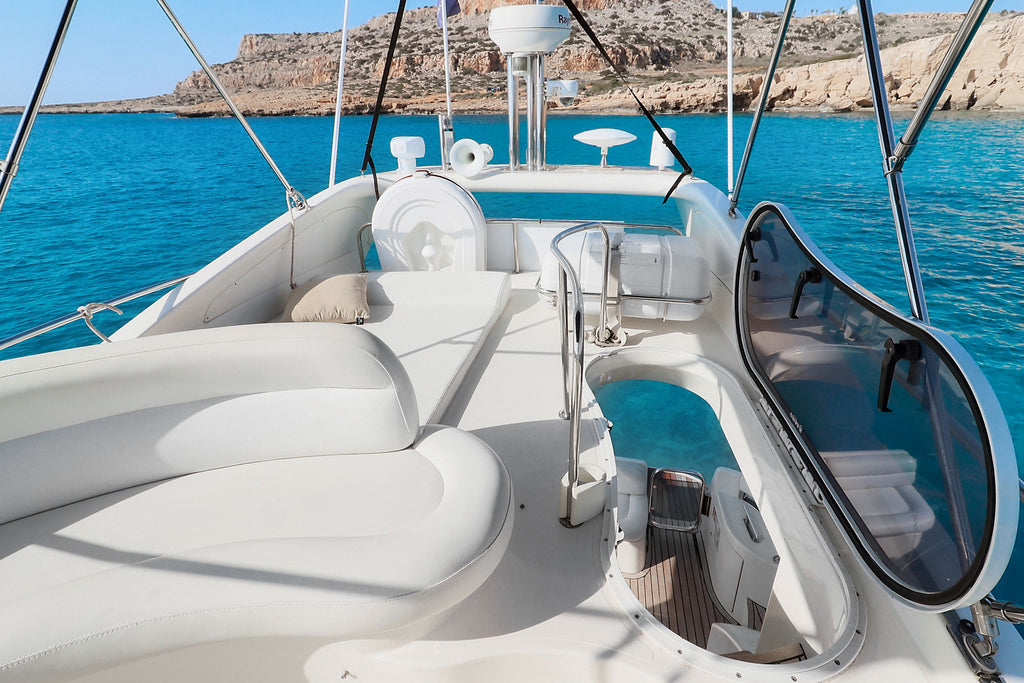 Azimut 42 - 11 Person Capacity