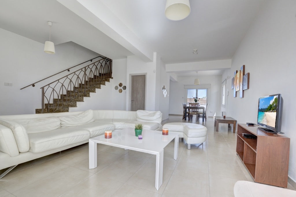 Elite 4-Bedroom Villa (Sleeps up to 10) #009