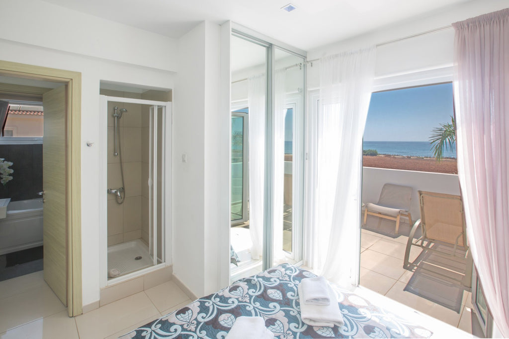 3-Bedroom SR Villa 9 (Sleeps Up To 6) Ayia Thekla #025