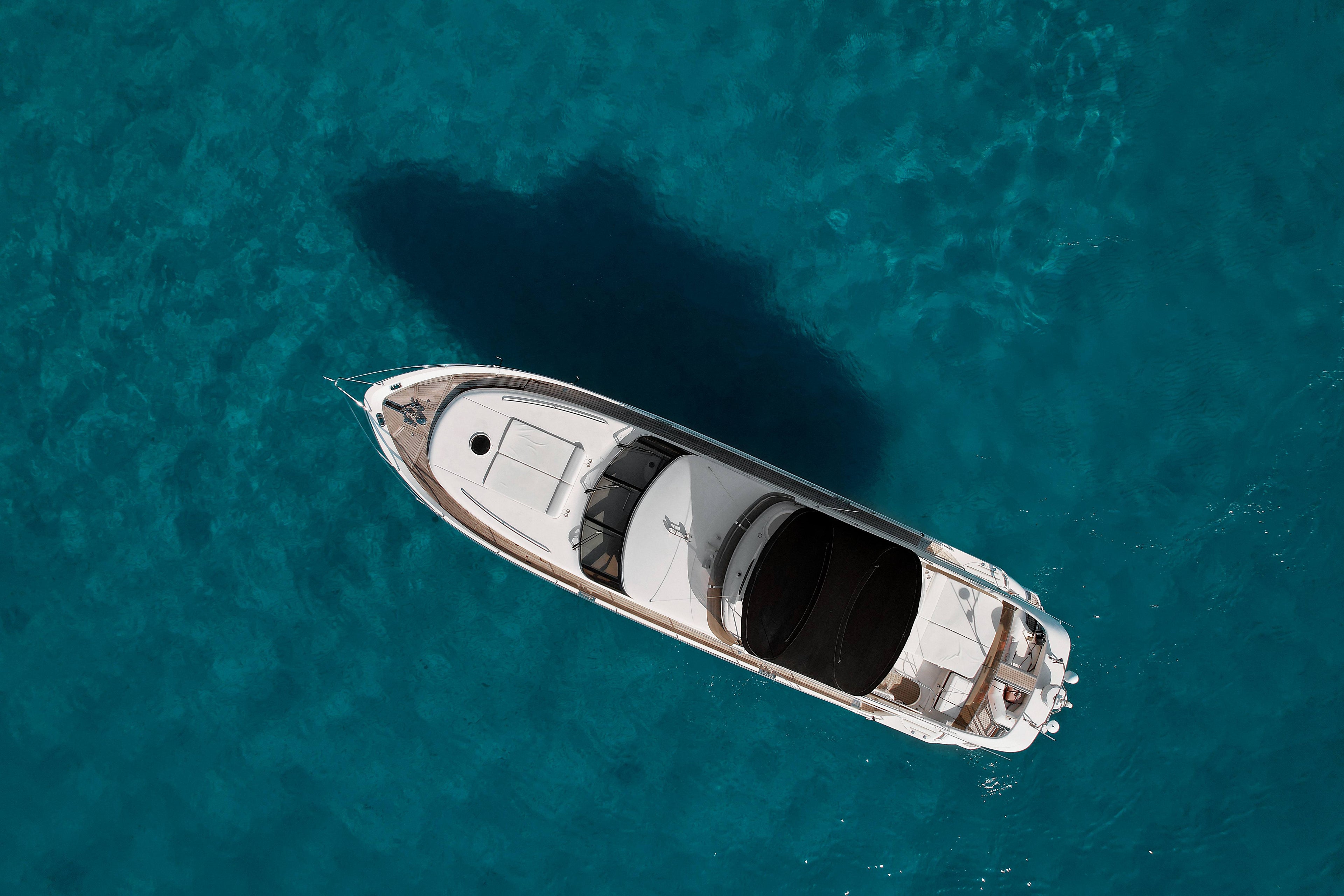 Princess 61 - 25 Person Capacity