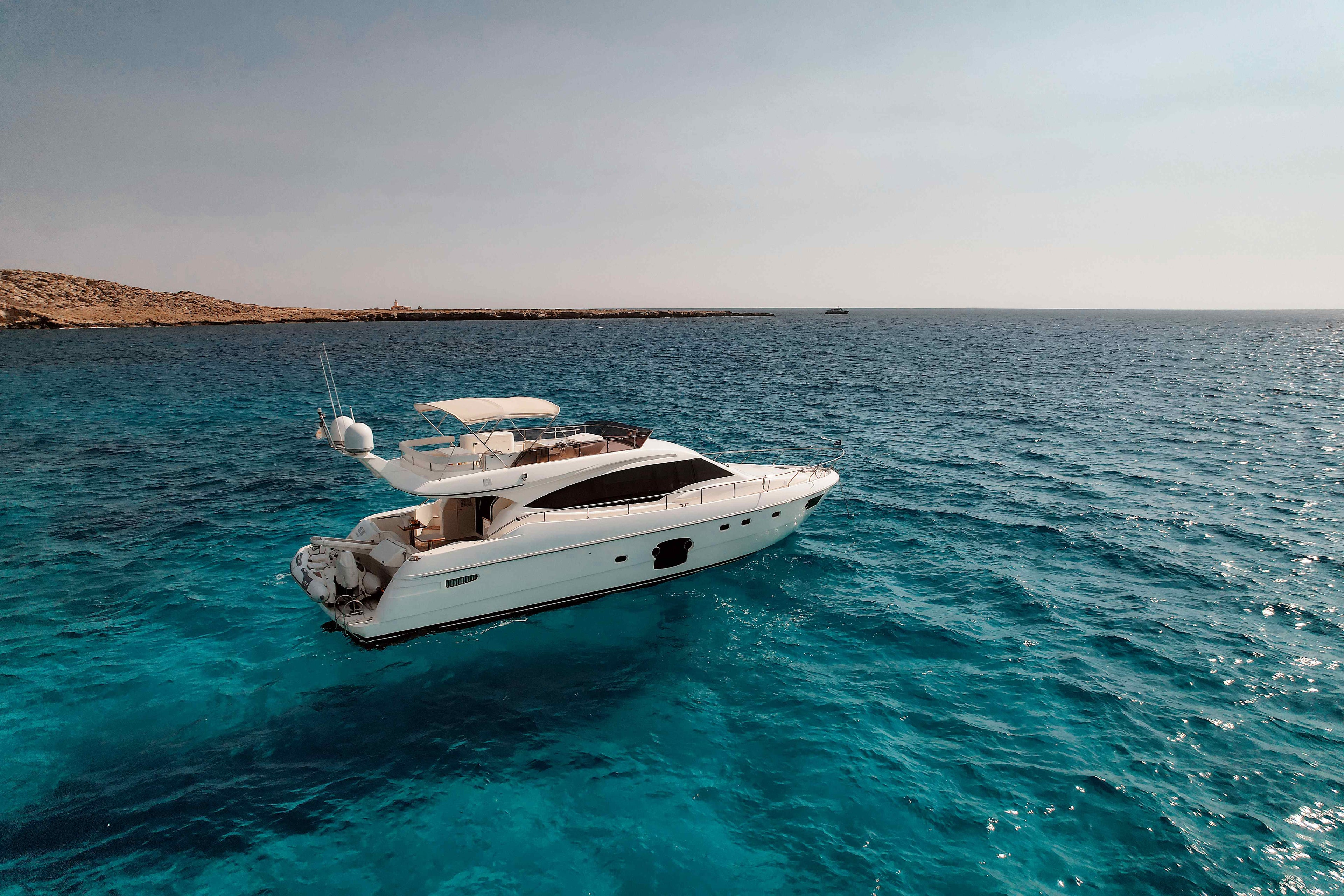 Ferretti 592 - 25 Person Capacity