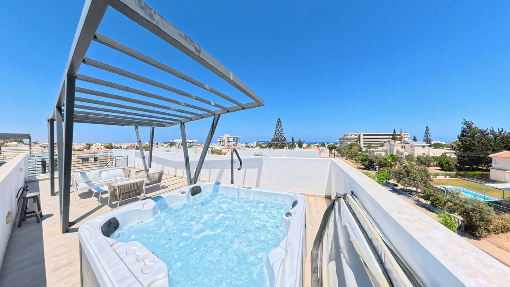 5-Bedroom Villa CLAV (Sleeps Up To 11) Protaras #033