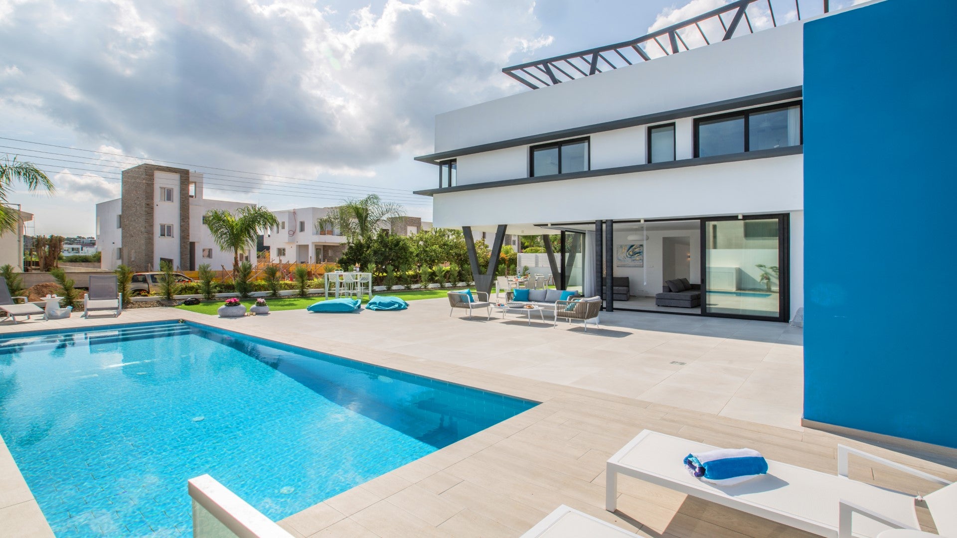 5-Bedroom Villa CLAV (Sleeps Up To 11) Protaras #033