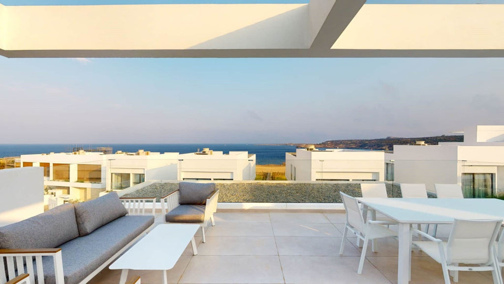 4-Bedroom Beach Resort Villa (Sleeps Up To 8) Protaras #035