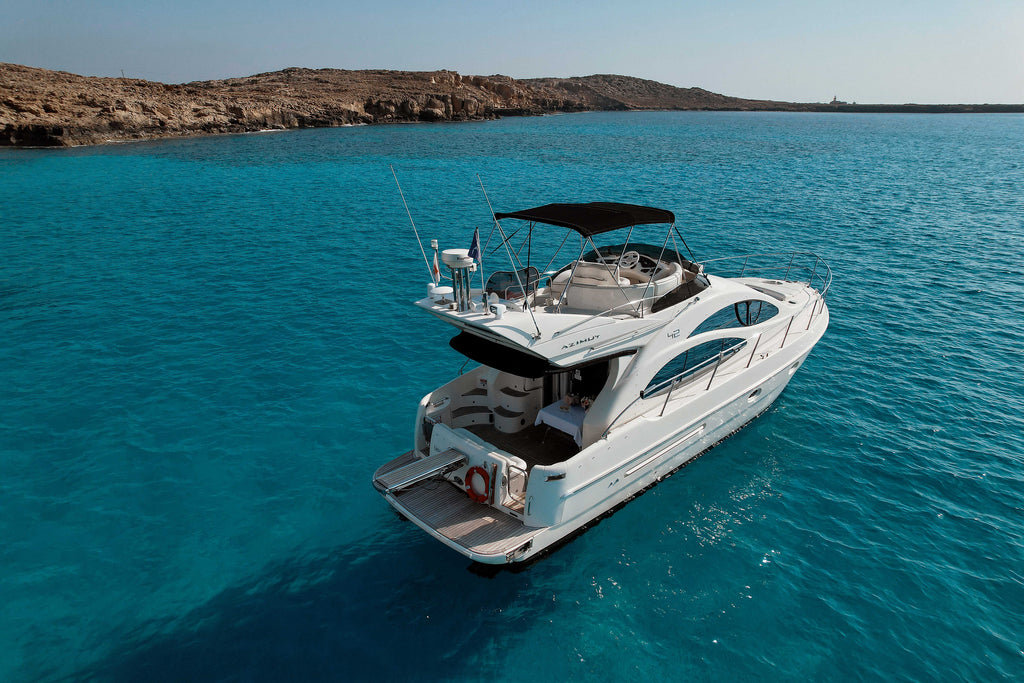 Azimut 42 - 11 Person Capacity