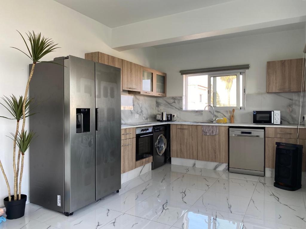 3-Bedroom Ayia Napa Apartment (Sleeps Up To 8) Ayia Napa #036