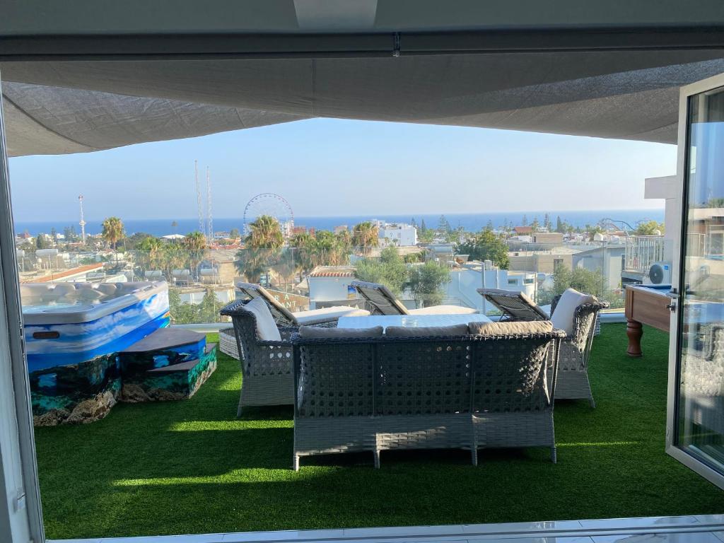 3-Bedroom Ayia Napa Apartment (Sleeps Up To 8) Ayia Napa #036