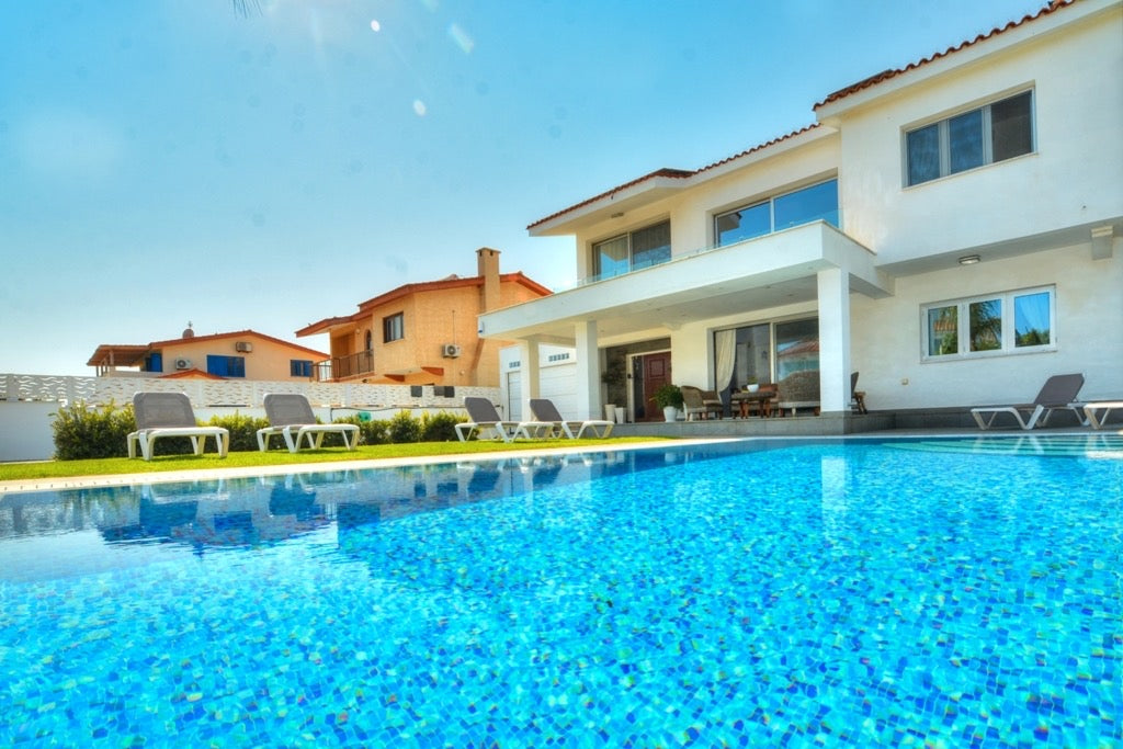 4-Bedroom Villa Emily Ayia Thekla #017