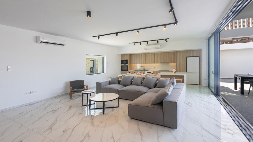 4-Bedroom VR New Build Villa (Sleeps Up To 9) Ayia Napa #030