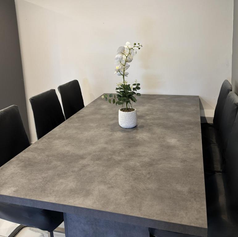 3-Bedroom Ayia Napa Apartment (Sleeps Up To 8) Ayia Napa #036