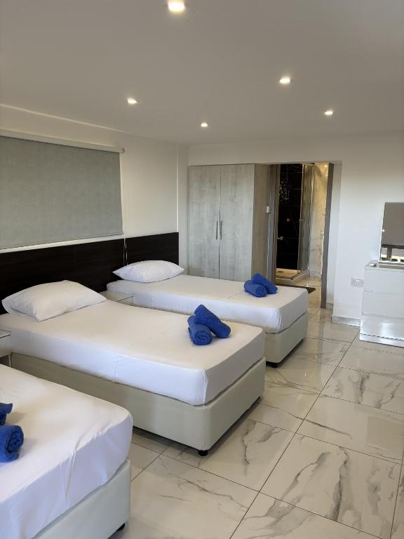 3-Bedroom Ayia Napa Apartment (Sleeps Up To 8) Ayia Napa #036