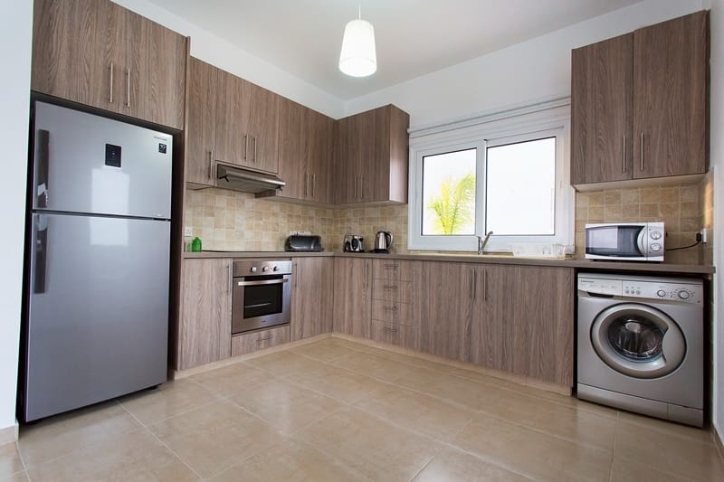 Fantastic 4-Bedroom Villa (Sleeps up to 10) #008