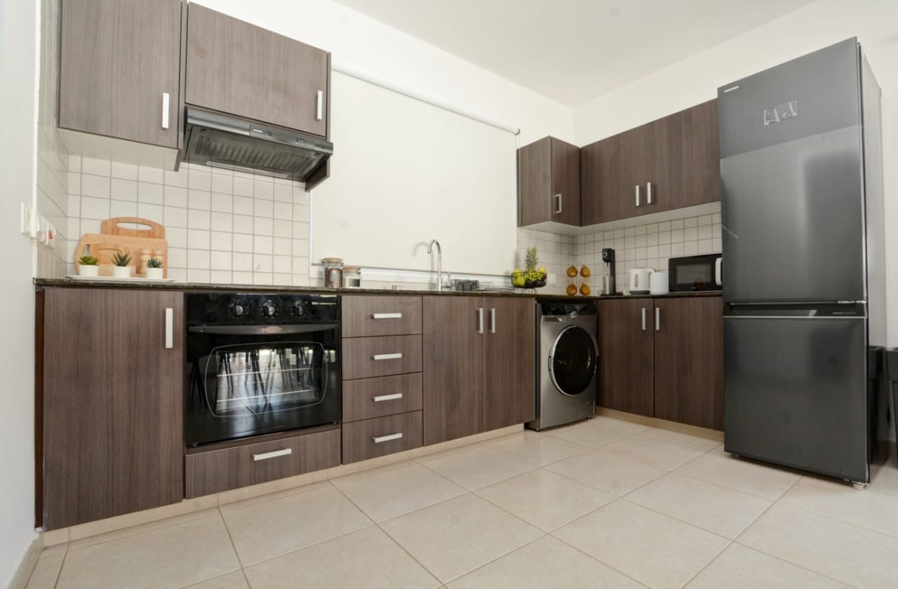 4-Bedroom Amazing Villa (Sleeps up to 10) #012