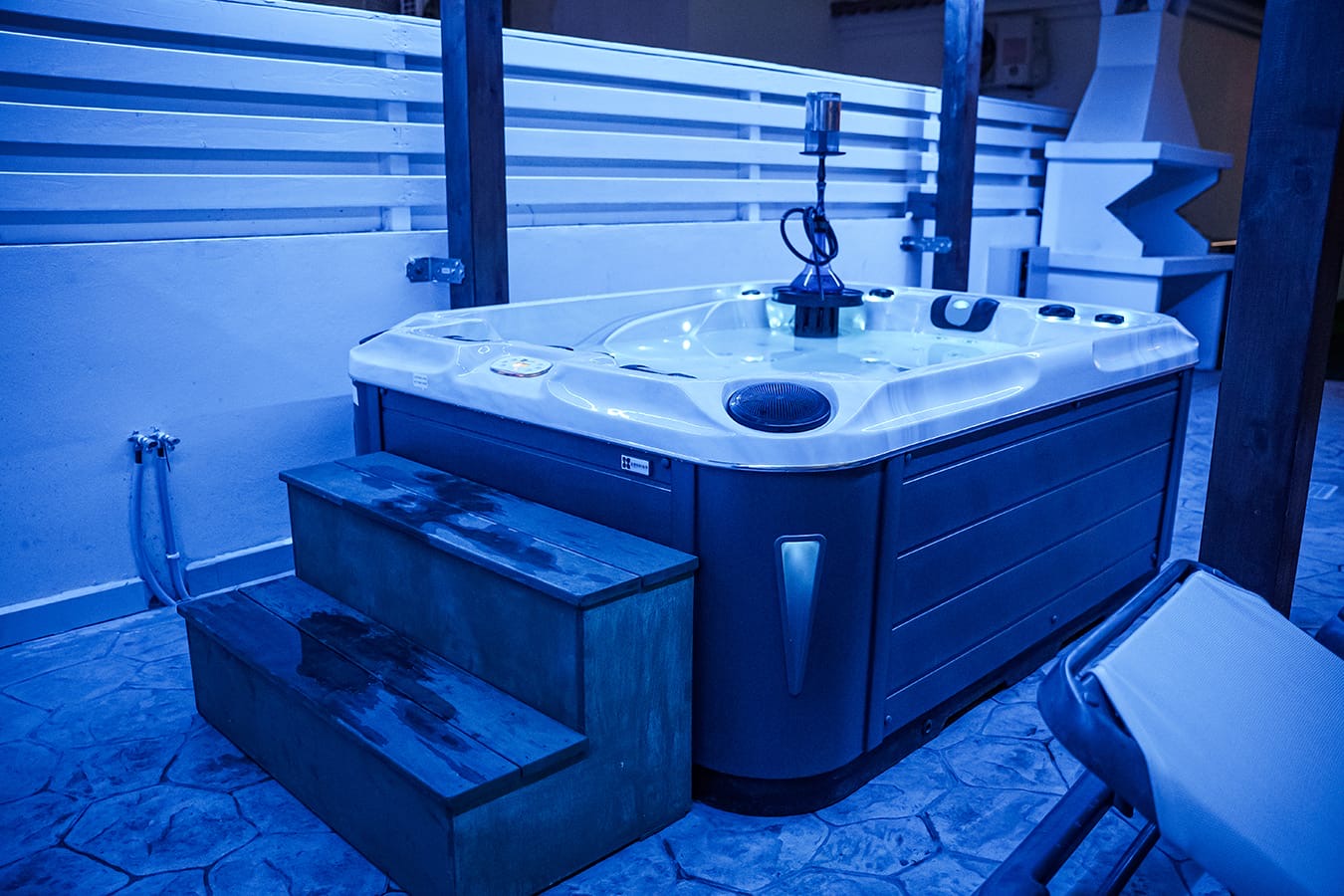 4-Bedroom Jacuzzi Villa (Sleeps up to 10) #013