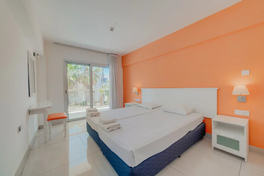 1-Bedroom Budget Friendly Apartment in Central Ayia Napa (Sleeps up to 3) #004