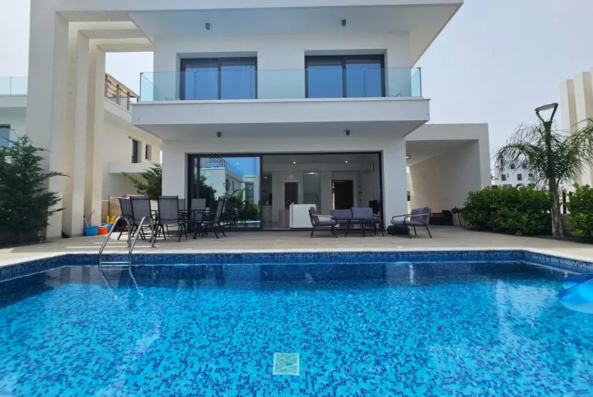 3-Bedroom Private Pool Villa in Protaras (Sleeps up to 8) #005