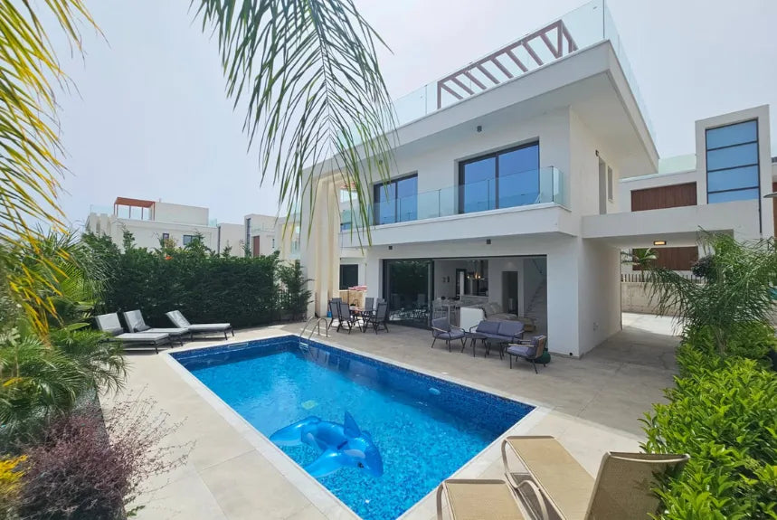 3-Bedroom Private Pool Villa in Protaras (Sleeps up to 8) #005