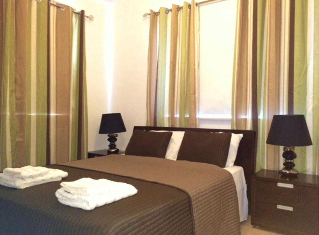 3-Bedroom Premium Villa (Sleeps Up To 8) FAMILY ONLY Protaras/Pernera #023