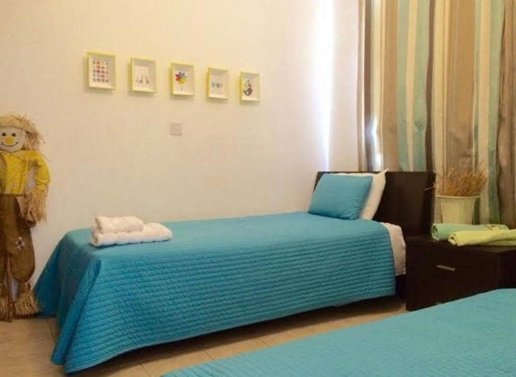 3-Bedroom Premium Villa (Sleeps Up To 8) FAMILY ONLY Protaras/Pernera #023