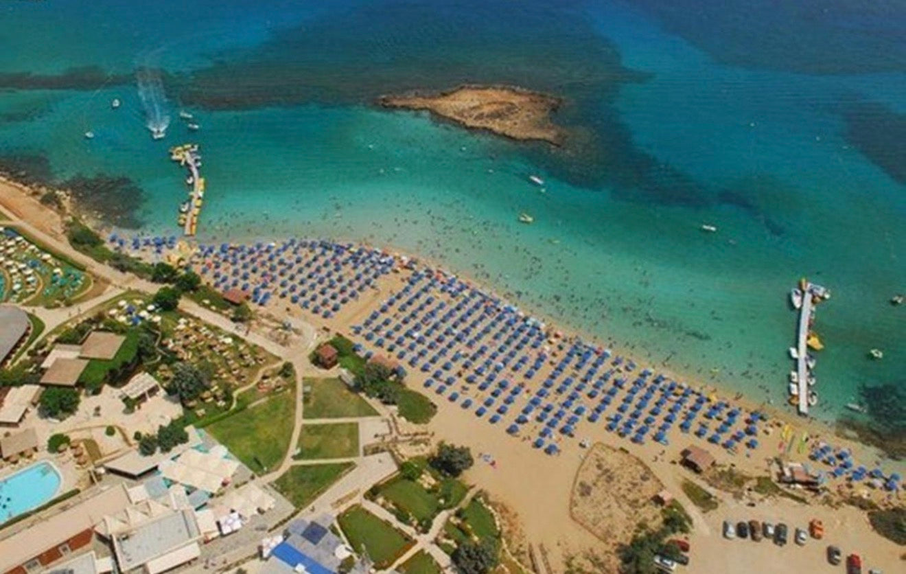 3-Bedroom Premium Villa (Sleeps Up To 8) FAMILY ONLY Protaras/Pernera #023