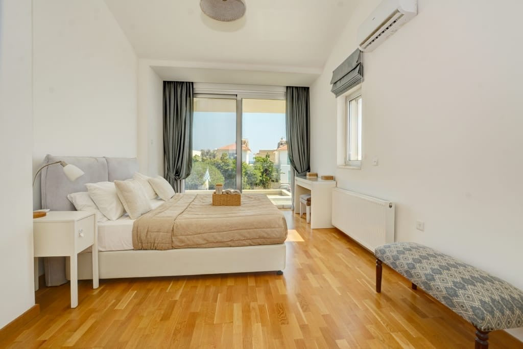 4-Bedroom Villa Emily Ayia Thekla #017