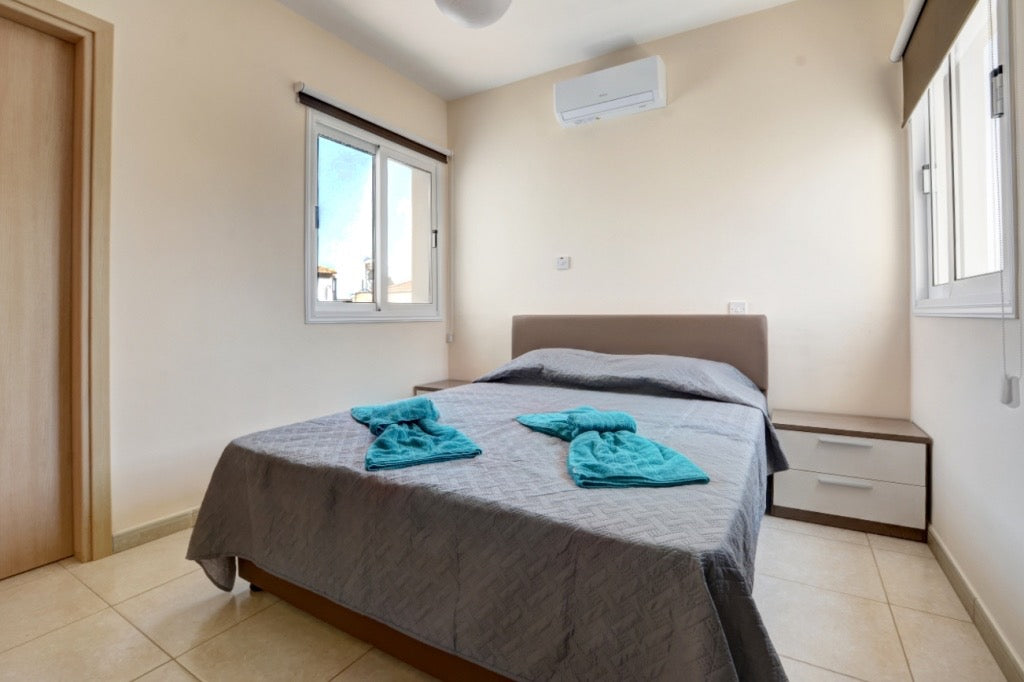 Gold 4-Bedroom Villa (Sleeps up to 10) #011