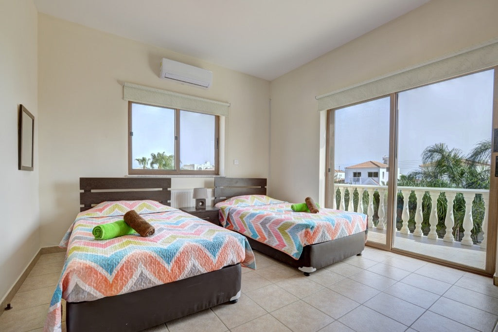 5-Bedroom Castle Villa In Ayia Napa (Sleeps up to 10) #007