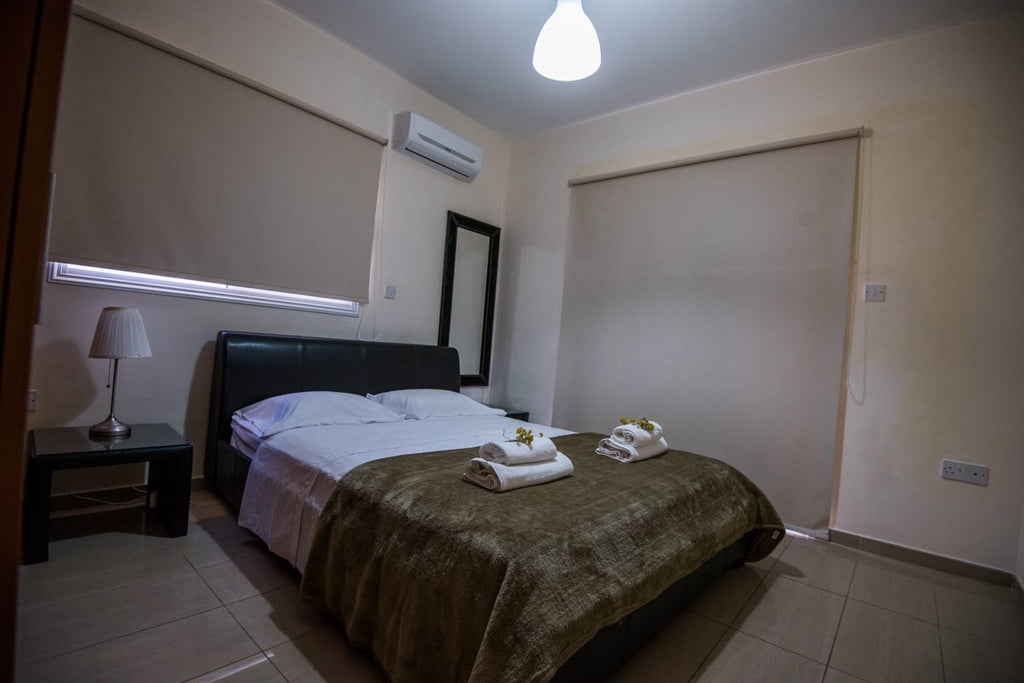 4-Bedroom Crystal Villa (Sleeps up to 8) #015